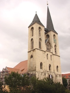 Halberstadt_Martini.jpg